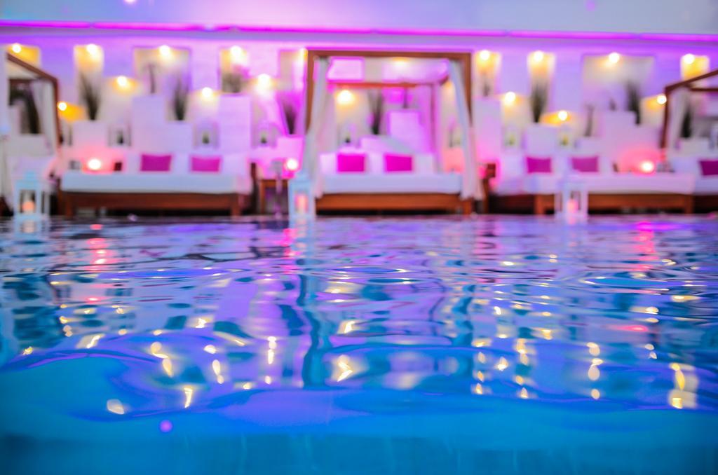 Sun City Hotel - The Gabriel Cairo Ngoại thất bức ảnh The pool at the hotel