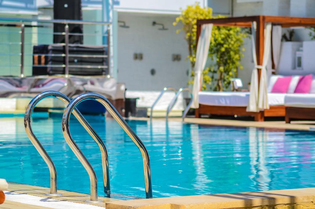 Sun City Hotel - The Gabriel Cairo Ngoại thất bức ảnh The pool at the hotel