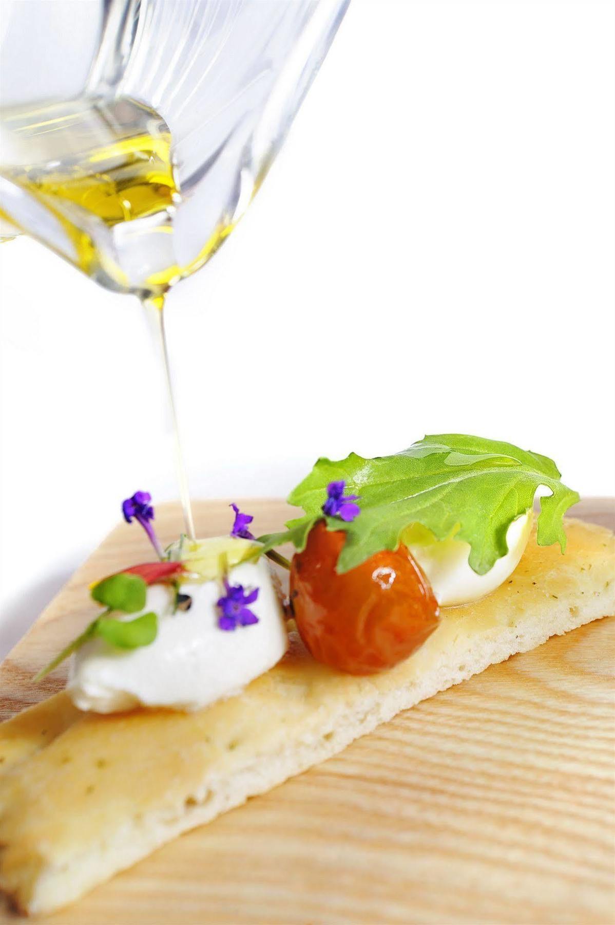 Sun City Hotel - The Gabriel Cairo Ngoại thất bức ảnh Mozzarella with tomato and basil
